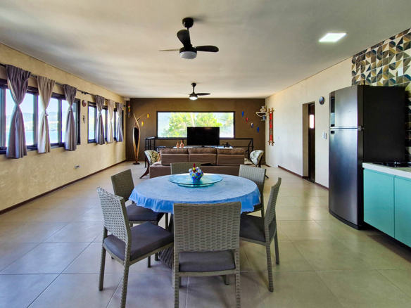 Casa frente mar praia do Sapê com 381,58 m² – Ubatuba