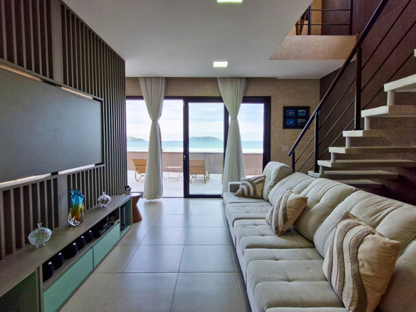 Casa frente mar praia do Sapê com 381,58 m² – Ubatuba