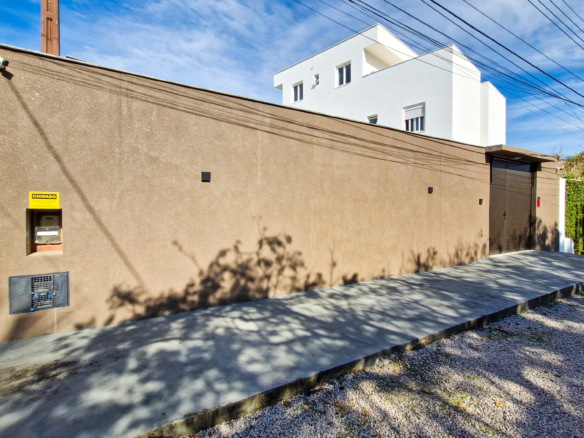 Casa frente mar praia do Sapê com 381,58 m² – Ubatuba