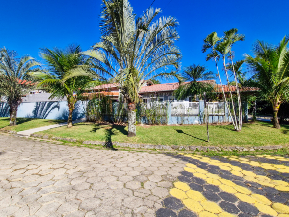 Casa á venda com 4 suítes no condominio Mar Verde, Praia da Mococa