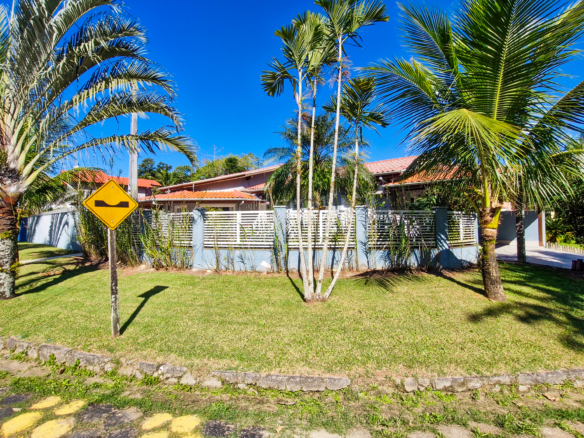 Casa á venda com 4 suítes no condominio Mar Verde, Praia da Mococa