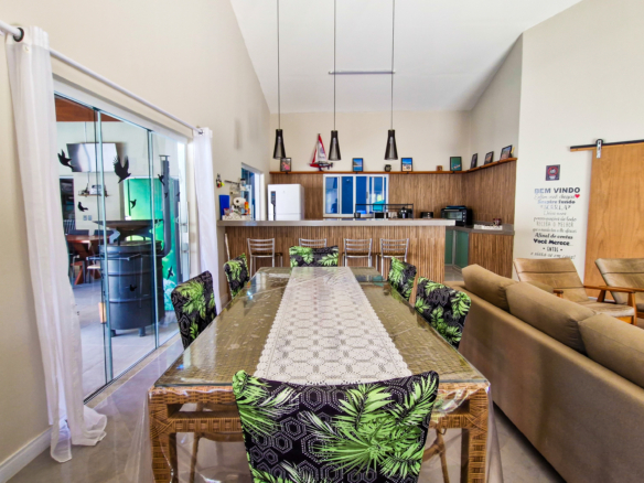 Casa á venda com 4 suítes no condominio Mar Verde, Praia da Mococa