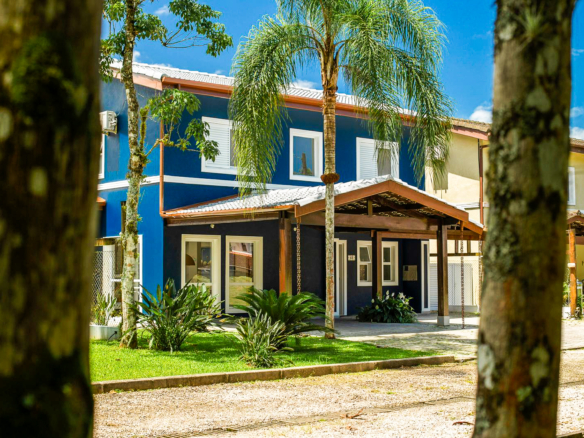 Casa à venda em condomínio fechado – Praia da Lagoinha, Ubatuba/SP