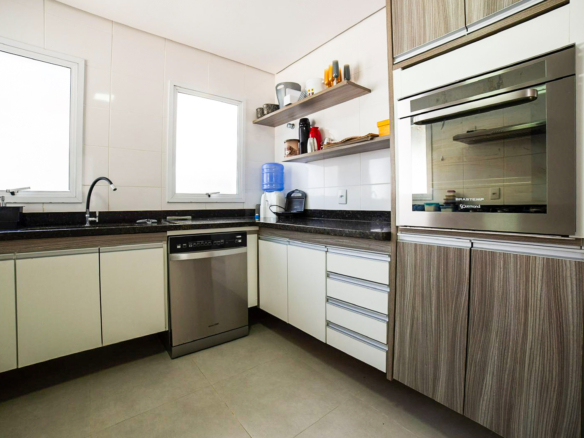 Casa à venda em condomínio fechado – Praia da Lagoinha, Ubatuba/SP