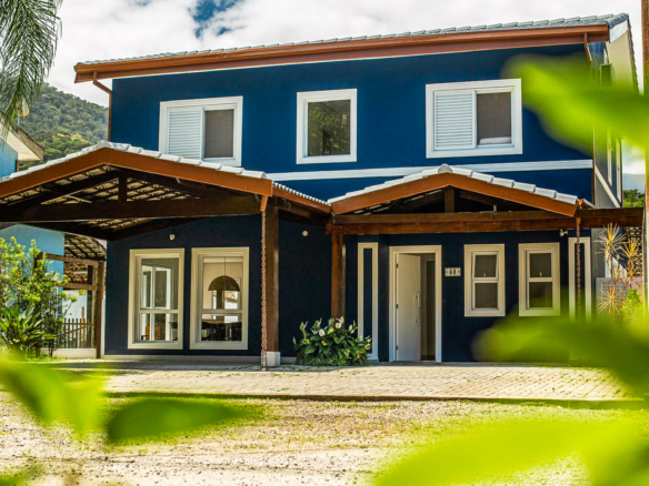 Casa à venda em condomínio fechado – Praia da Lagoinha, Ubatuba/SP