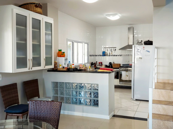 Casa no Condomínio Mar Verde Praia da Mococa com 290m²