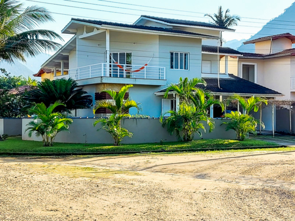 Casa no Condomínio Mar Verde Praia da Mococa com 290m²