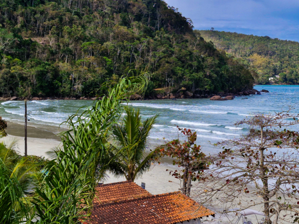 Exclusividade e Sofisticação no Condomínio Salga – Praia da Lagoinha, Ubatuba