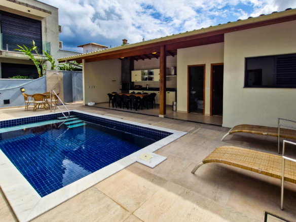 Exclusividade e Sofisticação no Condomínio Salga – Praia da Lagoinha, Ubatuba