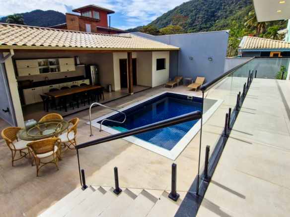 Exclusividade e Sofisticação no Condomínio Salga – Praia da Lagoinha, Ubatuba