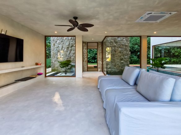Casa nova alto padrão para venda | Condomínio fechado | Condomínio Cocanha | 5suítes | 552m²