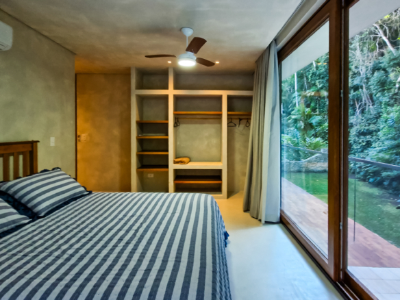 Casa nova alto padrão para venda | Condomínio fechado | Condomínio Cocanha | 5suítes | 552m²