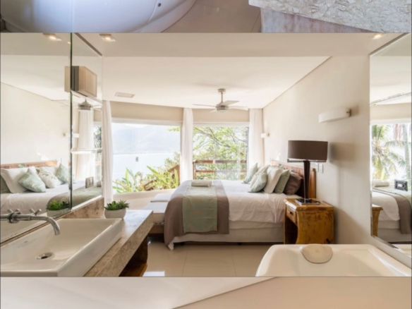 Exclusividade à beira-mar em Ubatuba com 605m²
