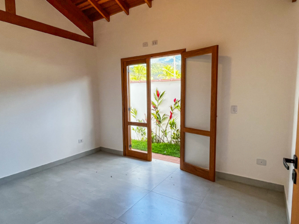 Casa térrea para venda com 3 quartos em Massaguaçu – Caraguatatuba/SP