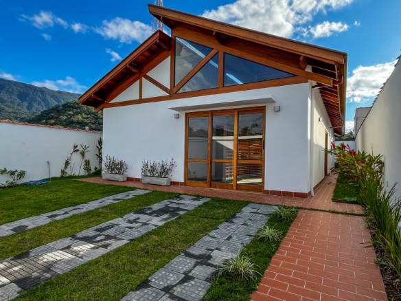 Casa térrea para venda com 3 quartos em Massaguaçu – Caraguatatuba/SP