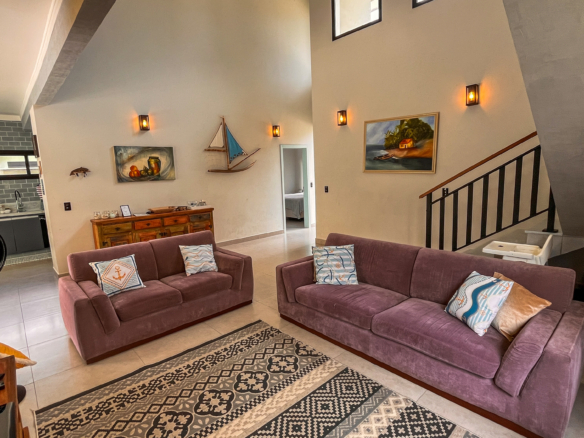 Casa Nova com 4 Suítes e Área Gourmet – Condomínio Captanias, Praia da Lagoinha, Ubatuba
