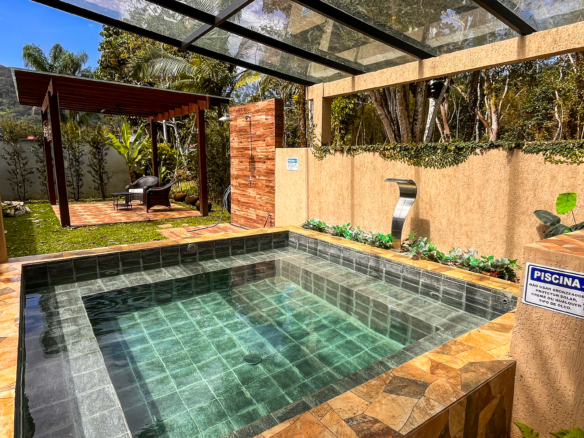 Casa Nova em Condomínio Fechado – Capitanias, Praia da Lagoinha – Ubatuba/SP