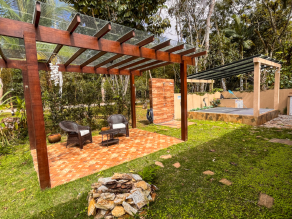 Casa Nova em Condomínio Fechado – Capitanias, Praia da Lagoinha – Ubatuba/SP