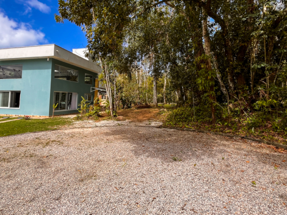 Casa Nova em Condomínio Fechado – Capitanias, Praia da Lagoinha – Ubatuba/SP