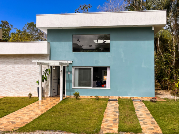 Casa Nova em Condomínio Fechado – Capitanias, Praia da Lagoinha – Ubatuba/SP