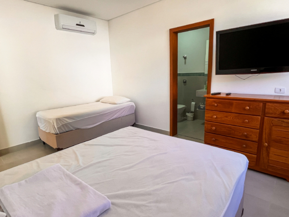 Casa Nova à Venda no Condomínio Recanto da Lagoinha – Ubatuba/SP