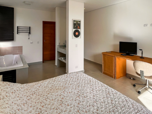 Casa Nova à Venda no Condomínio Recanto da Lagoinha – Ubatuba/SP