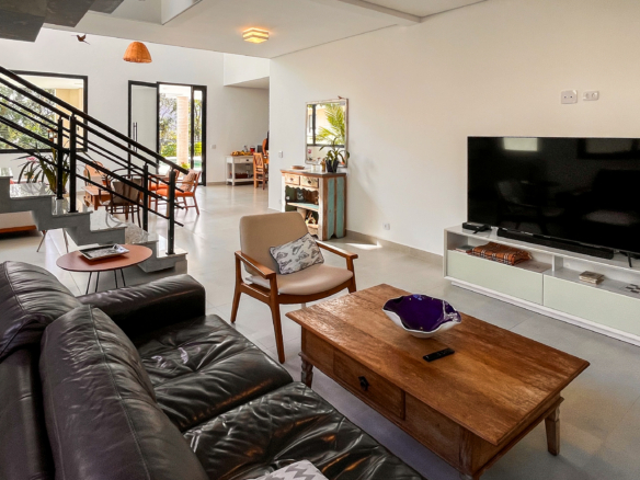 Casa Nova à Venda no Condomínio Recanto da Lagoinha – Ubatuba/SP