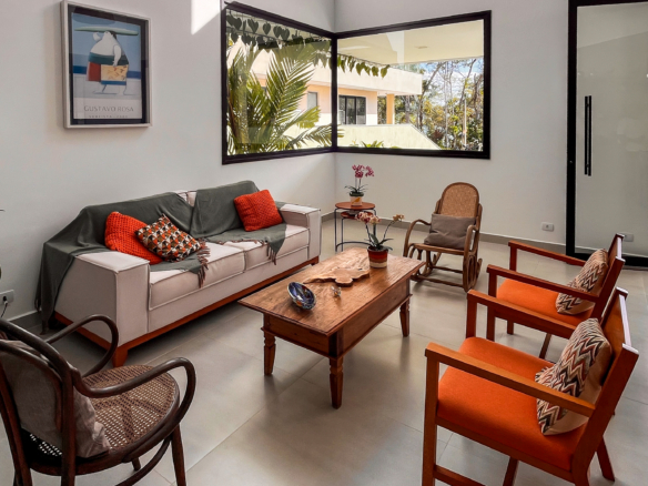 Casa Nova à Venda no Condomínio Recanto da Lagoinha – Ubatuba/SP