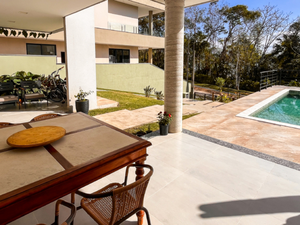 Casa Nova à Venda no Condomínio Recanto da Lagoinha – Ubatuba/SP
