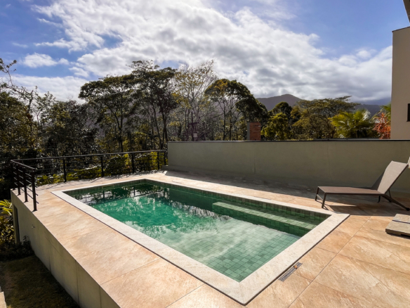Casa Nova à Venda no Condomínio Recanto da Lagoinha – Ubatuba/SP