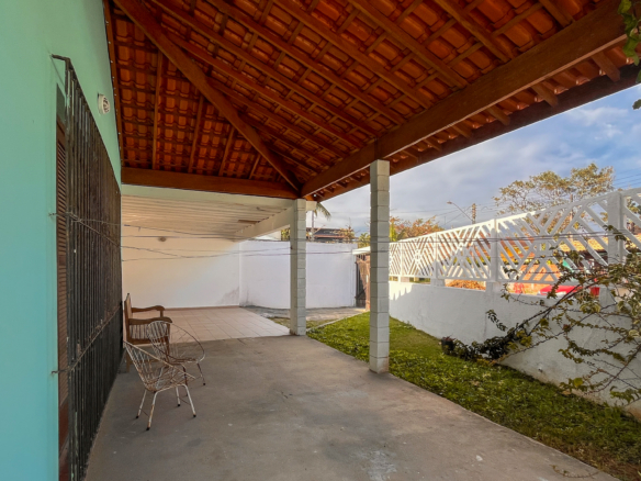 Casa à Venda na Praia do Sapê – Ubatuba/SP