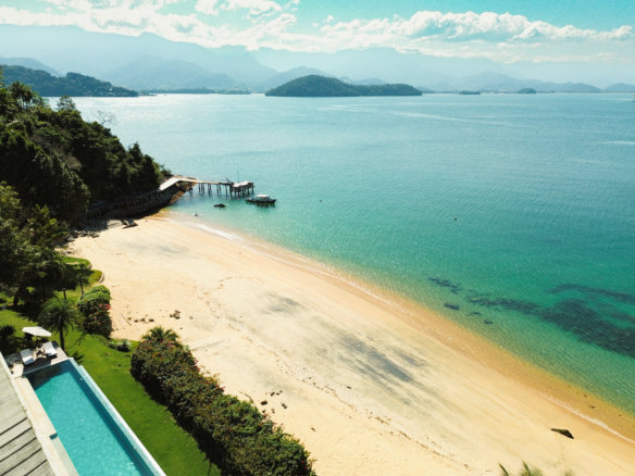 Linda Casa de Luxo Com Praia Particular Em Angra dos Reis