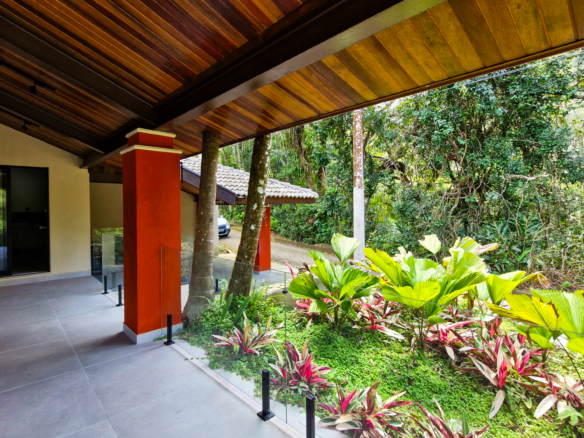 Casa a venda, no Condomínio Park Imperial – Praia de Masaguaçú, com 3 suítes