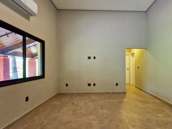 Casa a venda, no Condomínio Park Imperial – Praia de Masaguaçú, com 3 suítes