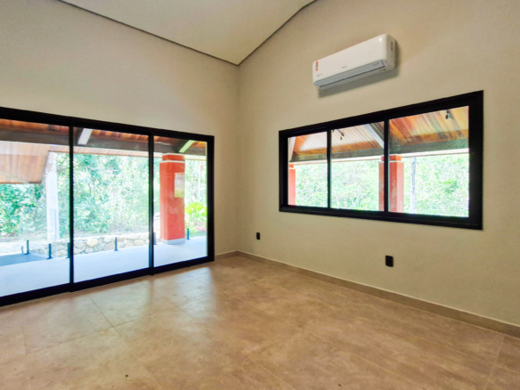 Casa a venda, no Condomínio Park Imperial – Praia de Masaguaçú, com 3 suítes
