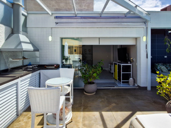 Cobertura para Venda com 3 suítes, em Tabatinga com 240m²