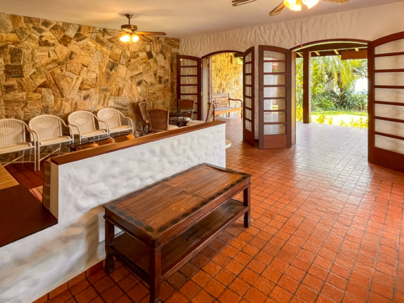 Casa à venda no Condomínio Salga – Praia da Lagoinha, Ubatuba