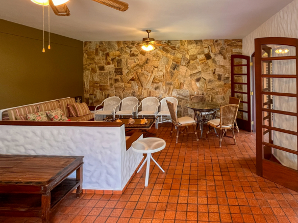 Casa à venda no Condomínio Salga – Praia da Lagoinha, Ubatuba