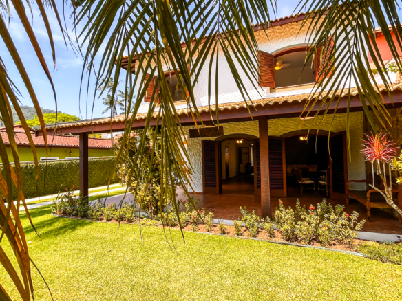 Casa à venda no Condomínio Salga – Praia da Lagoinha, Ubatuba