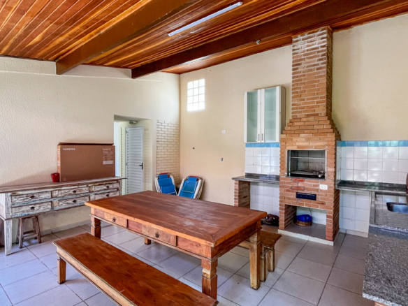 Casa à venda em Ubatuba no Condomínio Salga Lagoinha Frente Mar