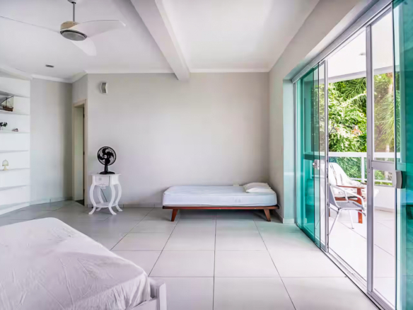 Residência Exclusiva na Ponta Grossa – Ubatuba