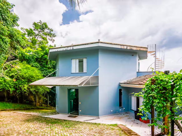 Residência Exclusiva na Ponta Grossa – Ubatuba