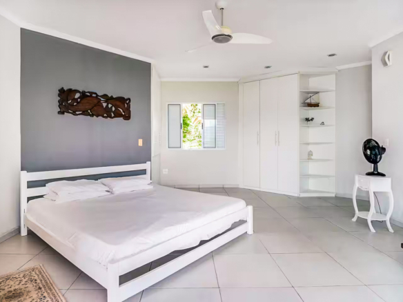 Residência Exclusiva na Ponta Grossa – Ubatuba