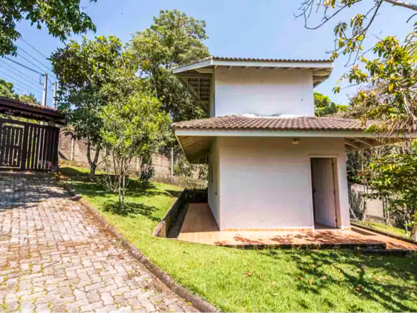 Residência Exclusiva na Ponta Grossa – Ubatuba
