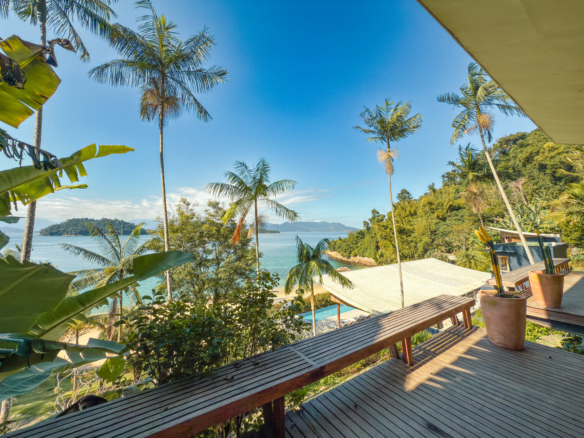 Linda Casa de Luxo Com Praia Particular Em Angra dos Reis