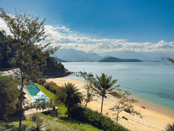 Linda Casa de Luxo Com Praia Particular Em Angra dos Reis