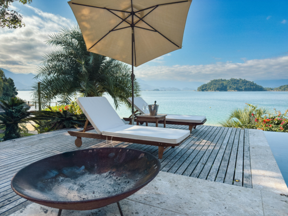 Linda Casa de Luxo Com Praia Particular Em Angra dos Reis