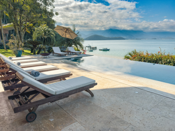 Linda Casa de Luxo Com Praia Particular Em Angra dos Reis