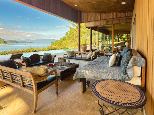Linda Casa de Luxo Com Praia Particular Em Angra dos Reis