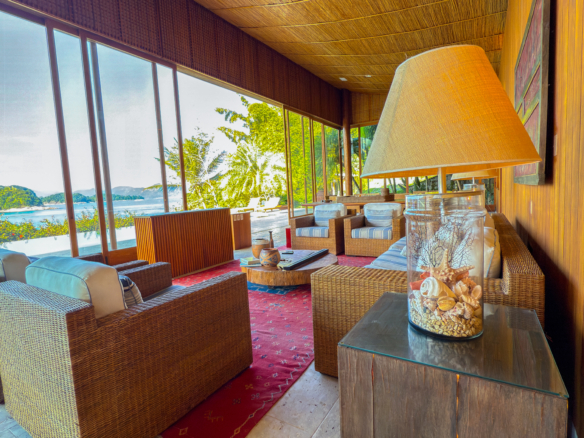 Linda Casa de Luxo Com Praia Particular Em Angra dos Reis